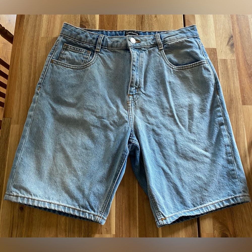 Short Frank & Oak